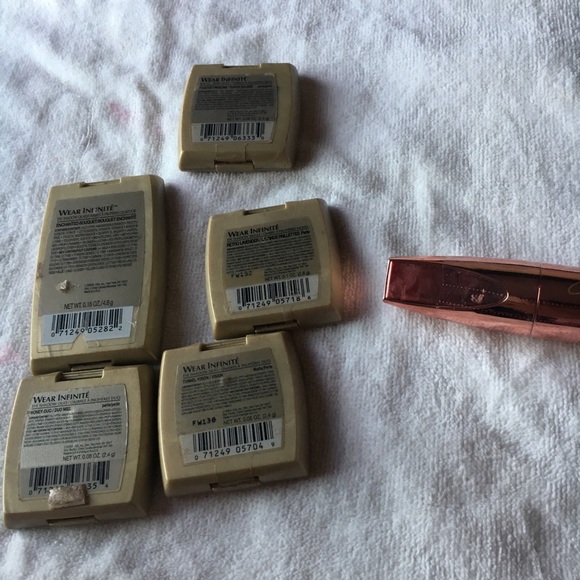 MAKEUP BUNDLE 💄 - Picture 5 of 7